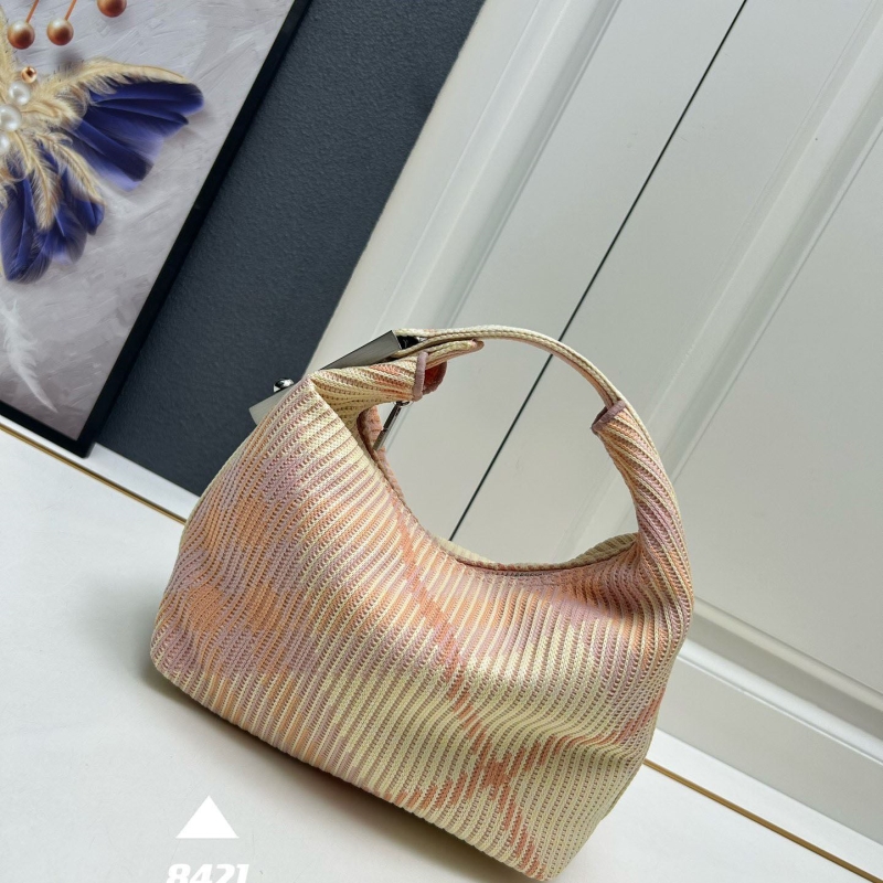 B**rry top handle bags